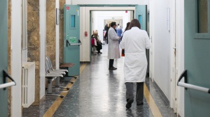 Ospedali a rischio tilt: carenza di personale e ferie estive mettono in grande difficoltà il sistema sanitario nazionale