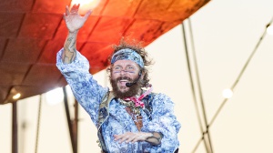 PalaJova: Jovanotti annuncia il ritorno nei palazzetti nel 2025