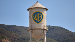 Paramount porta Warner Bros davanti ai giudici e mette nel mirino Netflix. Ecco cosa sta succedendo