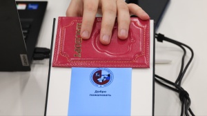 Presidenziali in Russia, affluenza al 50% e nuovi attacchi ucraini durante il voto 
