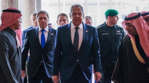 Riad, colloqui per la tregua in Ucraina: iniziato il confronto tra Washington e Mosca