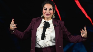 Rita De Crescenzo a Belve su Rai2: "Ho avuto un figlio a 13 anni"