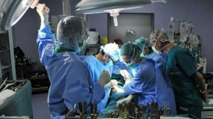 Roma, donna nata con il "cuore a metà" partorisce due gemelli. E' il quarto caso al mondo