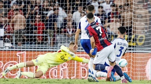 Serie A, Bologna-Como 1-0, Parma-Atalanta 1-1, Napoli-Cagliari 1-0, Pisa-Roma 0-1