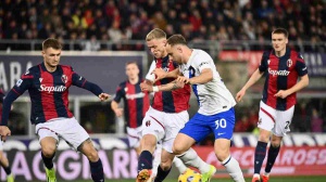 Serie A, Bologna-Inter 0-1, Cagliari-Salernitana 4-2, Sassuolo-Frosinone 1-0, Genoa-Monza 2-3