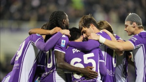 Serie A, l'Atalanta batte in extremis il Genoa, la Fiorentina trova la prima vittoria, vince anche il Torino, pareggio pirotecnico tra Cagliari e Pisa