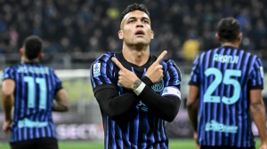 Serie A, Sassuolo-Fiorentina 3-1, Inter-Como 4-0, Verona-Atalanta 3-1
