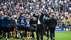 Serie A, Sassuolo-Cagliari 0-2, Udinese-Empoli 1-1, Monza-Frosinone 0-1, Inter-Lazio 1-1, Roma-Genoa 1-0