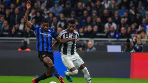 Serie A, la Juventus batte l'Inter 1-0 e raggiunge la Lazio al quarto posto; l'Inter scivola a - 2 dal Napoli
