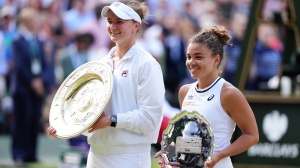 Sfuma sogno Jasmine Paolini, Krejcikova vince Wimbledon. In finale successo in tre set della ceca sull'azzurra  