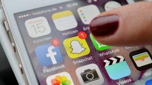 Social network vietati ai minori di 16 anni in Australia, entrambe le camere del parlamento hanno approvato la legge, è il primo divieto mondiale 