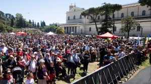 Spari contro manifestanti del 25 aprile a Roma, fermato un giovane di 21 anni, appartiene alla Brigata Ebraica - 