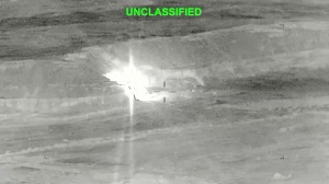 Stati Uniti e Iran, nuova escalation: raid e controffensiva nello Stretto di Hormuz