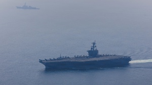Stati Uniti-Iran, cresce la tensione nel Golfo Persico: forze militari schierate e diplomazia al bivio decisivo