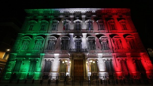 Stop agli intrusi nella buvette del Senato: scattano i controlli. Out oltre cento persone