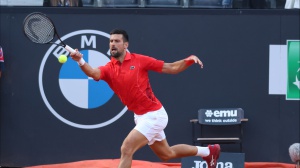 Tennis, Internazionali BNL d'Italia, Djokovic non sbaglia la prima, i risultati degli italiani