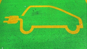 Tensione in Europa sui dazi alle auto elettriche cinesi. No di Berlino, si dell'Italia. Pechino pronta a contromisure
