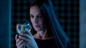 The Substance, la recensione del Body Horror con Demi Moore