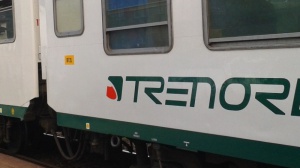 Tragedia a Milano, 17enne muore investita da un treno  alla stazione di Greco-Pirelli 