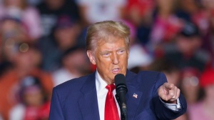Trump vince anche a Springfield, la città in cui gli haitiani secondo il tycoon mangerebbero cani e gatti   