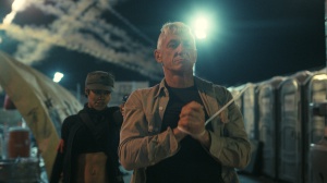 Una battaglia dopo l’altra di Paul Thomas Anderson: trama, cast e recensione del film in uscita oggi nelle sale