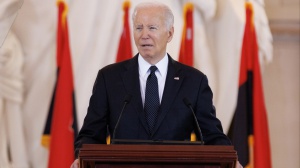 Biden, se Israele entra a Rafah stop all'invio di armi. Netanyahu, avanti anche da soli
