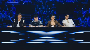 X Factor 2025. Ritorno (in musica e moda style) agli anni Novanta per il terzo Live Show