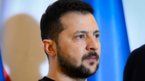 Zelensky verso l’intesa con Trump sulle terre rare, venerdì l’incontro a Washington