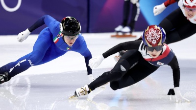  Milano- Cortina: staffetta short track si aggiudica l' argento, per Arianna Fontana 14/a medaglia da record 
