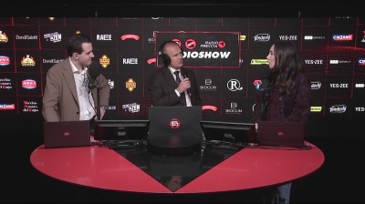 Al via il Festival di Sanremo: taglio del nastro per il Villaggio delle Radio davanti al radio truck di RTL 102.5