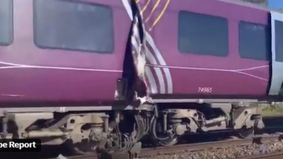 Almeno un morto e diversi feriti nella collisione tra due treni a 90 Km da Londra