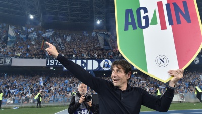 Antonio Conte e il Napoli, in arrivo il si, il tecnico convinto dai programmi della società azzurra