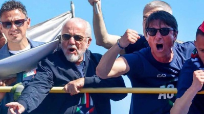 Antonio Conte fa il bis sulla panchina del Napoli. Massimiliano Allegrei dopo 11 anni torna al Milan 