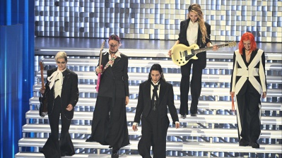 Bambole di Pezza e Cristina D’Avena insieme nella serata dei duetti a Sanremo 2026