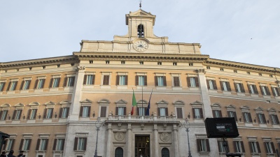 Camera, l’autunno caldo inizia già a settembre. Nel menù le portate principali sono il caso-Almasri e i magistrati