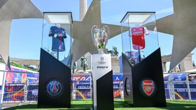 Champions League: Budapest si blinda per la finale di domani, Psg e Arsenal sognano 