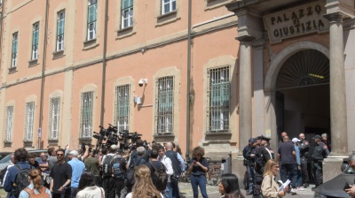 Chiara Poggi :ora potrebbe cambiare tutto, la procura di Pavia ha fatto trapelare come il dna di ignoto 3 sia un errore