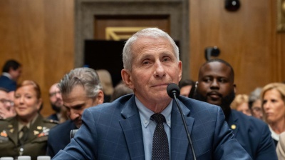 Covid, Fauci davanti al Senato Usa invoca il quinto emendamento