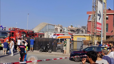 Crolla una palazzina a Messina, almeno 5 persone ferite, ci sarebbero dispersi 