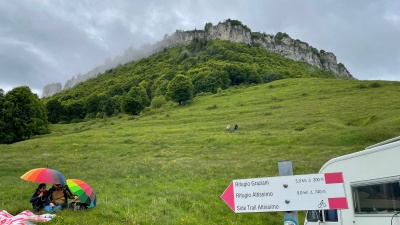 Dalle Ville Venete sul Brenta ai prati di San Valentino sopra Brentonico: la sedicesima tappa del Giro d’Italia sale in quota