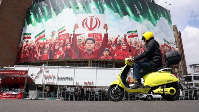 Diplomazia al lavoro per fermare la guerra in Iran, il presidente Trump irremovibile: martedì è la scadenza definitiva per un accordo