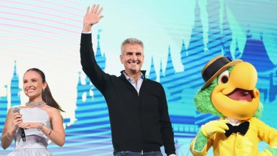 Disney, nominato Josh D’Amaro nuovo CEO. Ecco chi è il nuovo capo della casa di Topolino 