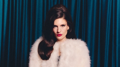 Ditonellapiaga racconta a RTL 102.5 il ritorno a Sanremo con “Che fastidio!”