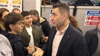 Dl Ucraina, Vannacci dice sì alla fiducia al governo. Ma il Generale è a caccia di un simbolo (e di soldi)