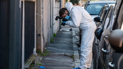 Donna morta a Milano, ritrovato il corpo in via Paruta, potrebbe essere stata violentata e uccisa