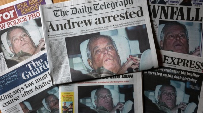 Epstein file: terzo giorno di perquisizioni a casa di Andrea, implicato nei traffici del faccendiere pedofilo