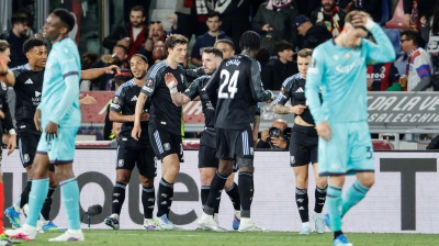 Europa League amara per il Bologna. Anche alla Fiorentina, in Conference, tra sette giorni servirà un'impresa per accedere alla semifinale 