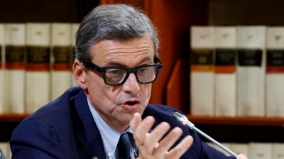 Forza Italia, apre il cantiere per rafforzare il centro, porte aperte a Calenda e al suo partito Azione