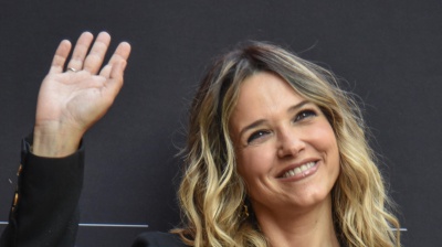 Francesca Barra denuncia un sito in cui le donne vengono spogliate con l'intelligenza artificiale