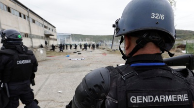 Francia: un uomo investe dieci persone con la macchina, dopo aver urlato Allah è grande, tre feriti gravi